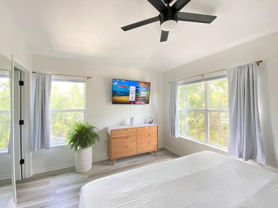 Sanctuary Gainesville Bright 2 Bedroom King Condo Exterior photo