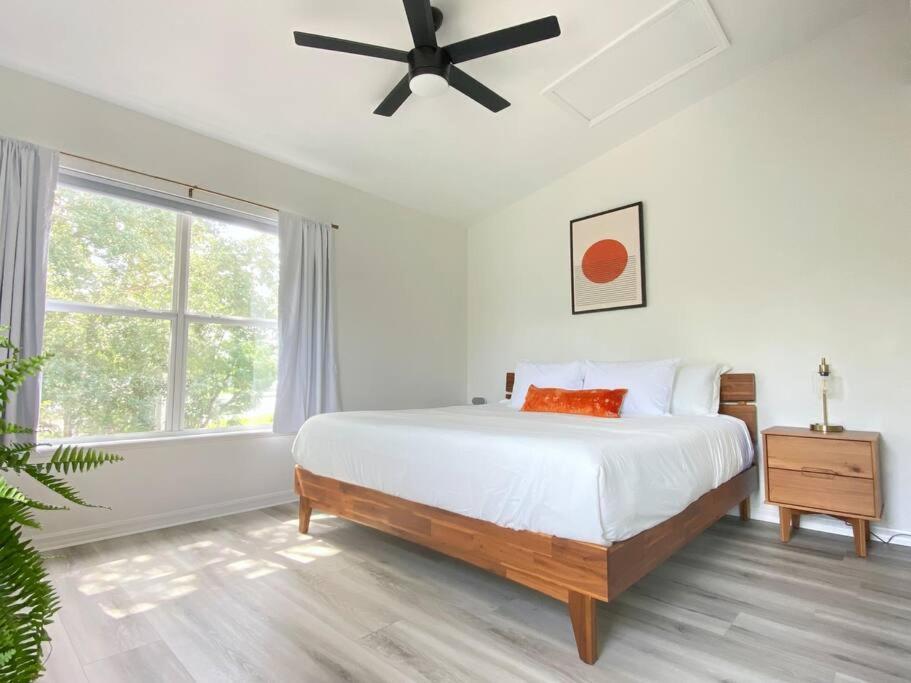 Sanctuary Gainesville Bright 2 Bedroom King Condo Exterior photo